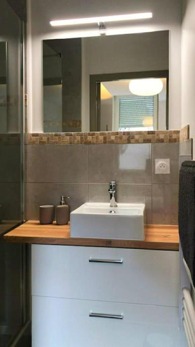 T2 Le Sudiste Apartment Valence  Ngoại thất bức ảnh